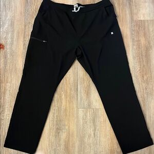 Figs Women Scrub Straight Black Bottoms